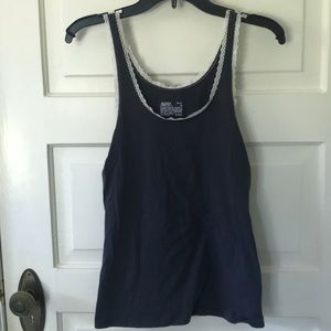 **SOLD** Gilligan & O’Malley Sleepwear Tank